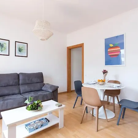 Apartment 3bd Only For Families In Poblenou Next To The Beach!
