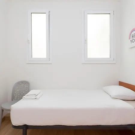 3bd Only For Families In Poblenou Next To The Beach! Apartment *