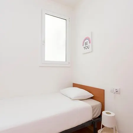 3bd Only For Families In Poblenou Next To The Beach! *